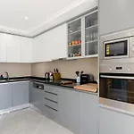 Sky Terrace - Sea Views & Bbq By Silver Prop 아파트 나자레