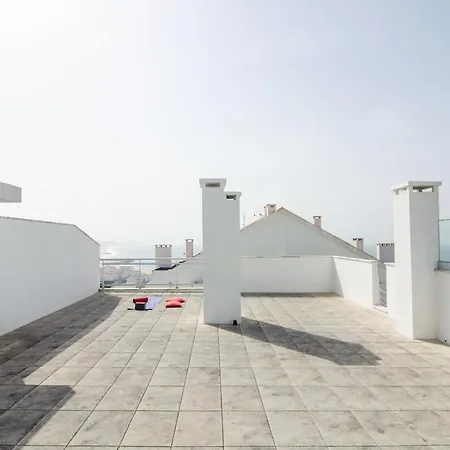 Sky Terrace - Sea Views & Bbq By Silver Prop 나자레