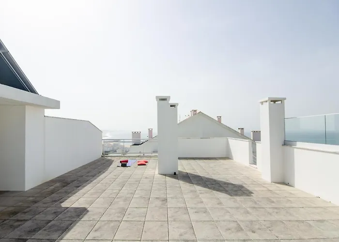 Sky Terrace - Sea Views & Bbq By Silver Prop 나자레
